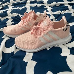 Adidas Swift Run Originals